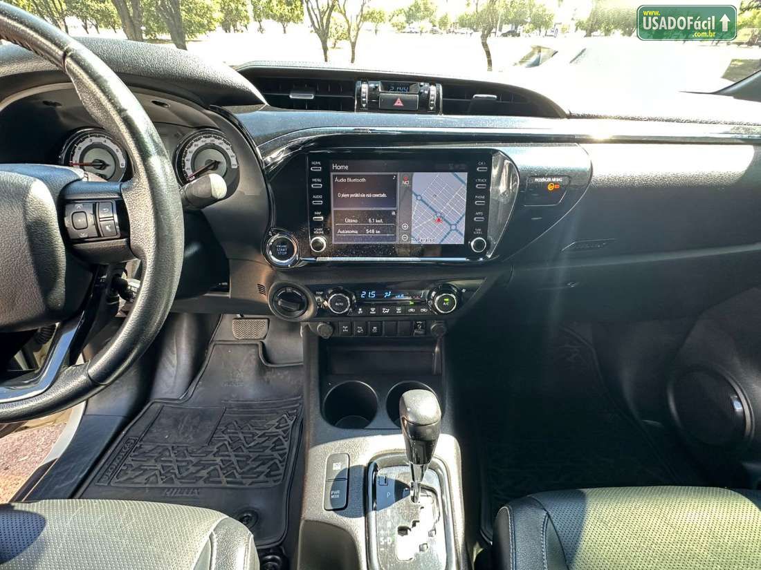 Toyota Hilux SRX CD 2.8 4x4 TDI Automático Diesel 2019/2020 — foto 9 de 17