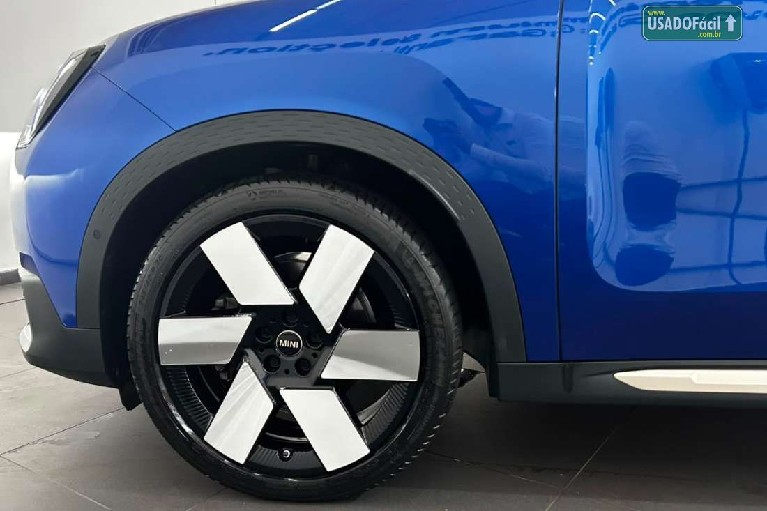 MINI Mini Cooper Countryman SE ALL4 Top Eletrico 2024/2025 — foto 16 de 16