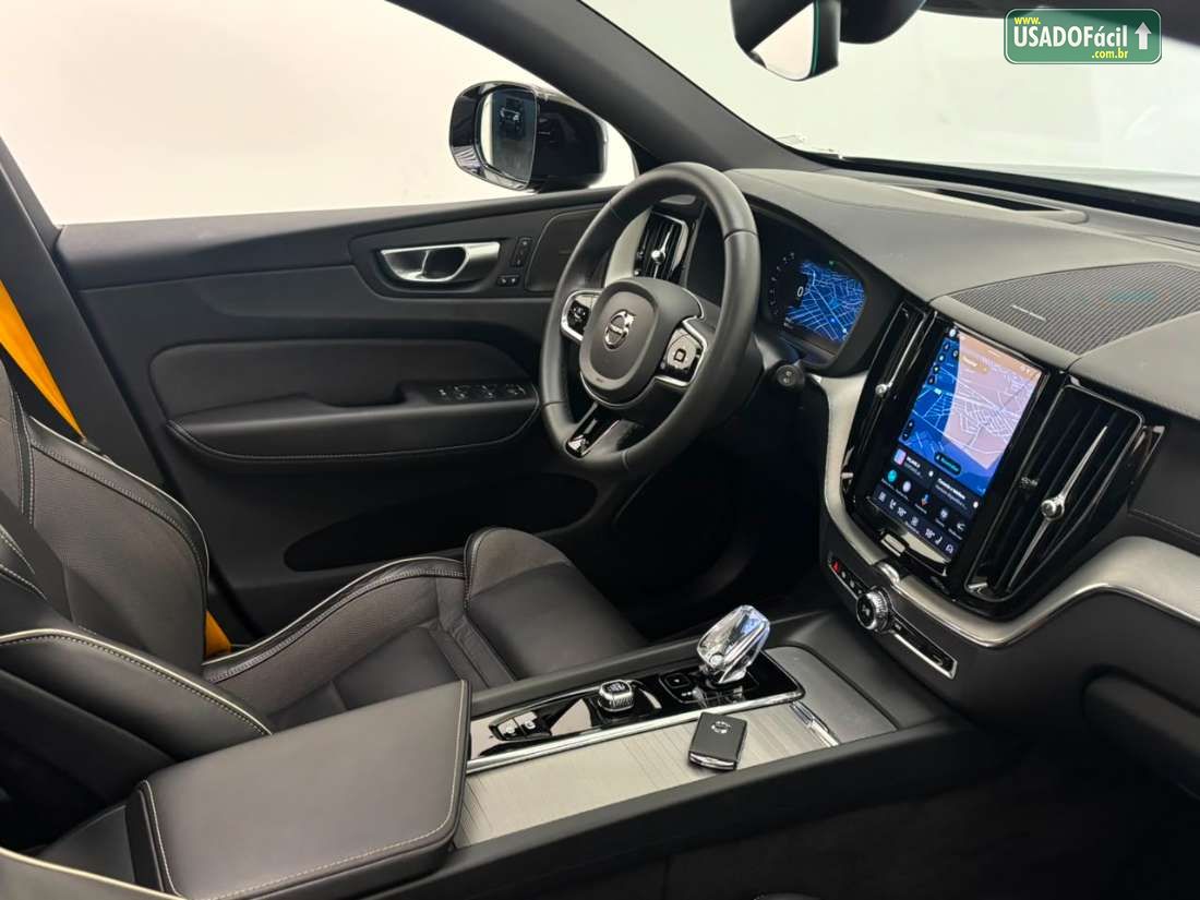 VOLVO Volvo XC 60 T-8 Polestar Engineered 2.0 AWD Híbrido 2023/2024 — foto 13 de 17