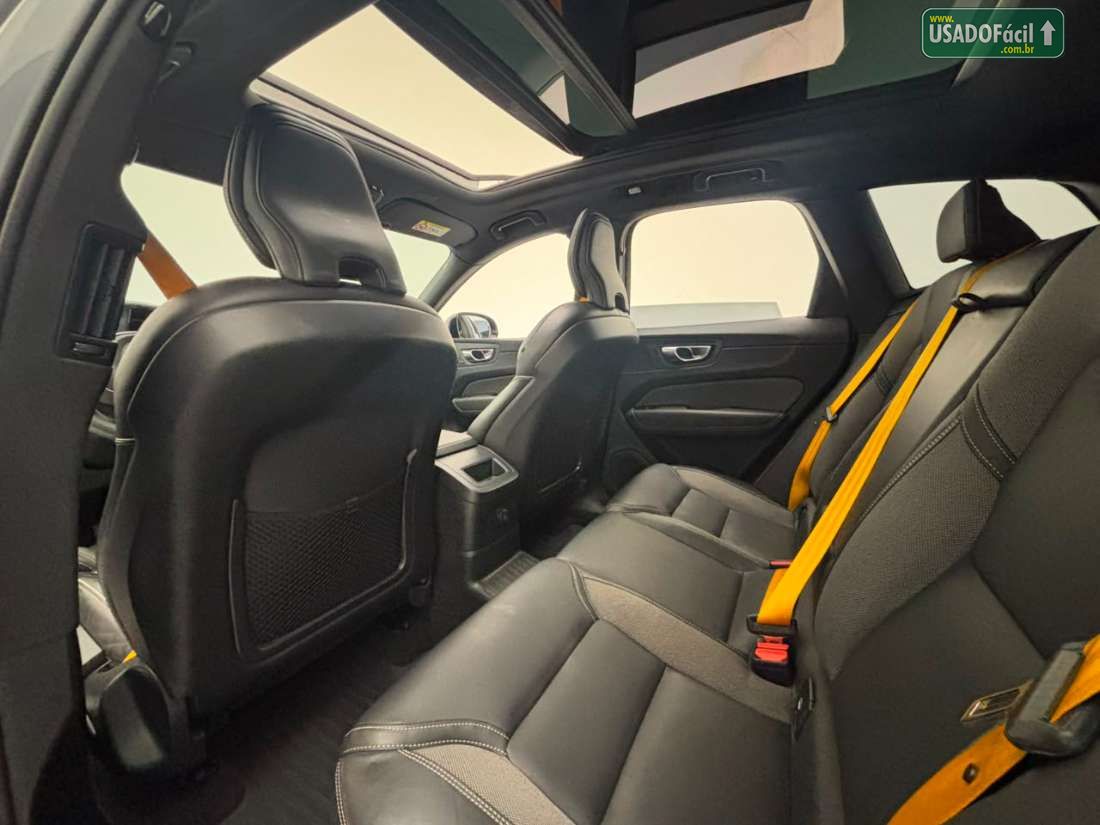 VOLVO Volvo XC 60 T-8 Polestar Engineered 2.0 AWD Híbrido 2023/2024 — foto 15 de 17