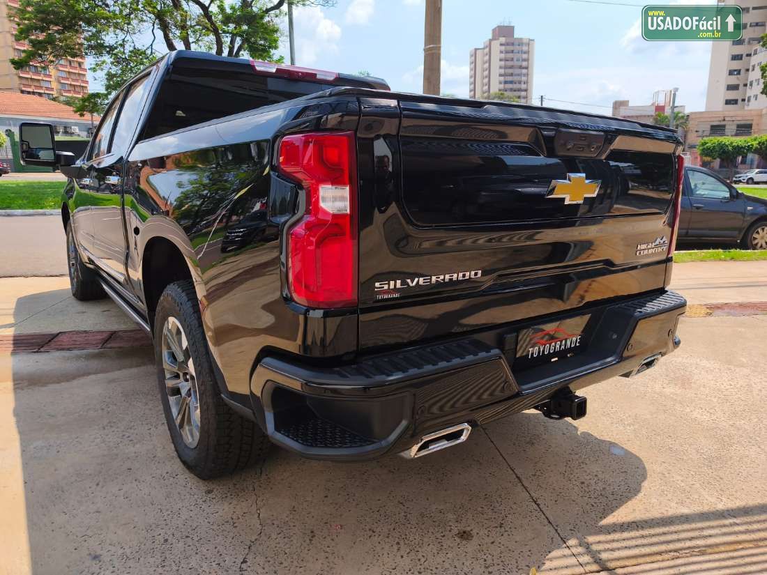CHEVROLET/GM Silverado High Country 5.3 V8 AWD Automático 2025/2025 — foto 3 de 12