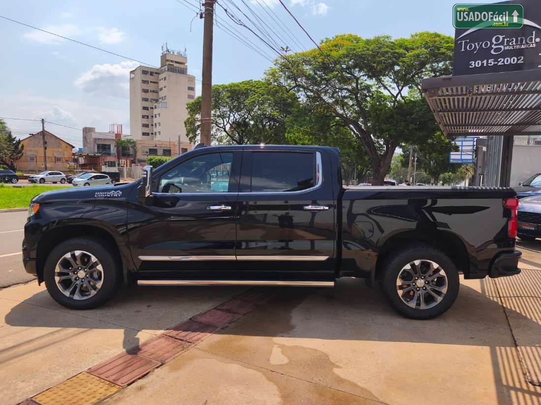 CHEVROLET/GM Silverado High Country 5.3 V8 AWD Automático 2025/2025 — foto 6 de 12