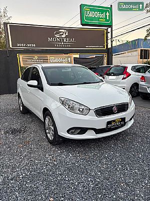 Grand Siena Essence Dualogic 1.6 Flex