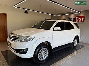 Hilux SW4 SR 2.7 4X2 Flex Automático