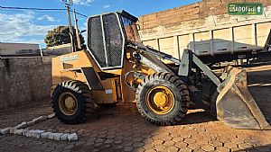 Pá CARREGADEIRA CASE W20E