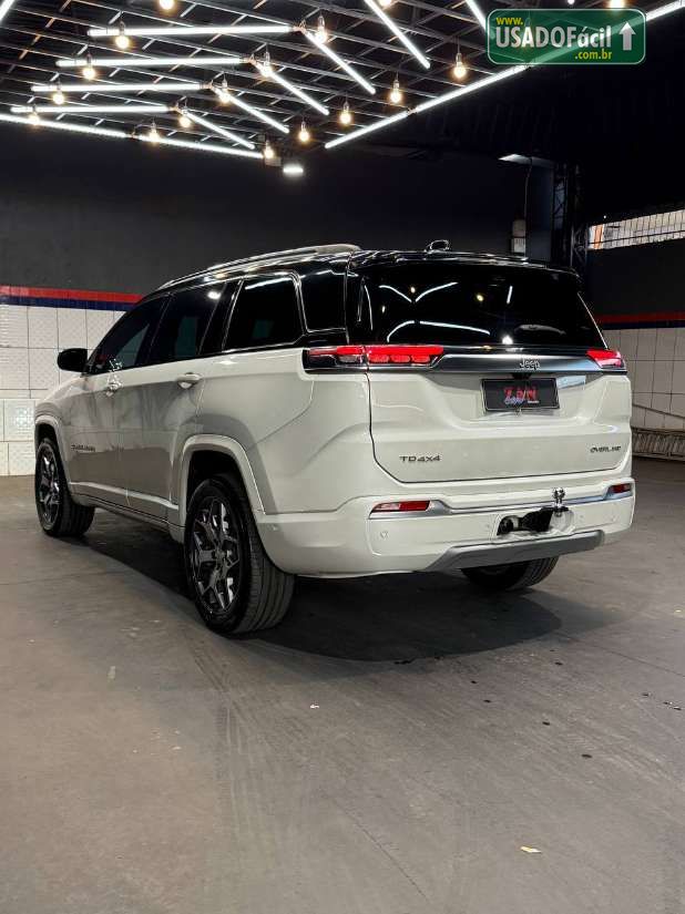 Jeep Commander Overland TD380 2.0 4x4 Automático Diesel 7 lugares 2022/2022 — foto 14 de 17