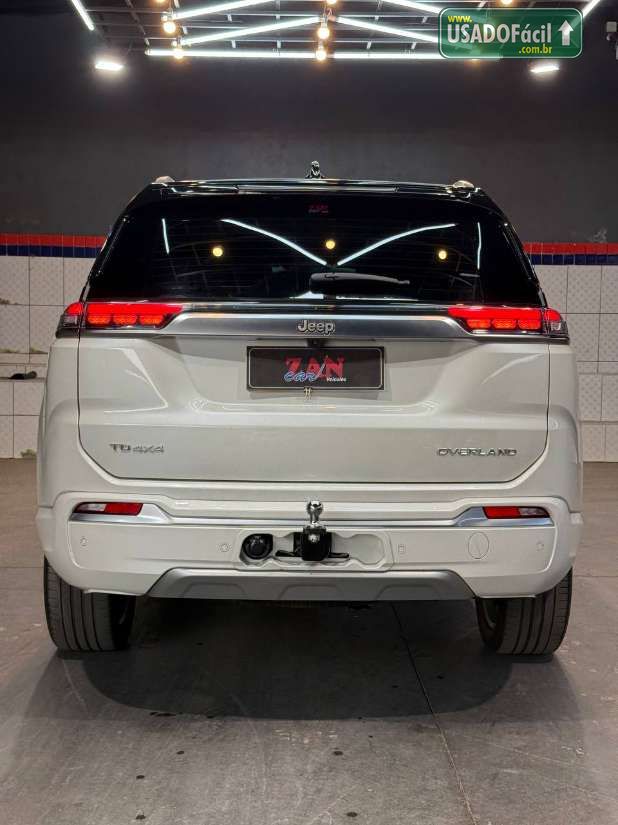 Jeep Commander Overland TD380 2.0 4x4 Automático Diesel 7 lugares 2022/2022 — foto 15 de 17