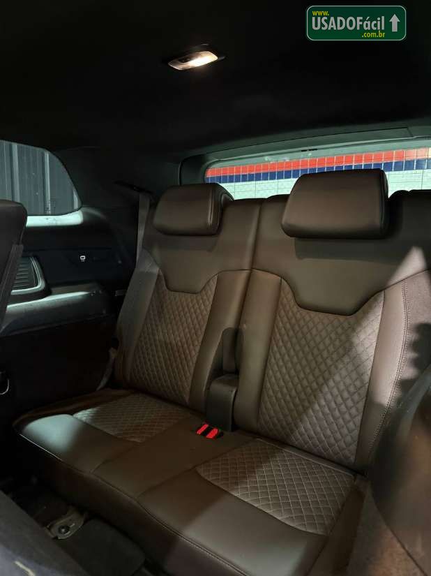 Jeep Commander Overland TD380 2.0 4x4 Automático Diesel 7 lugares 2022/2022 — foto 10 de 17