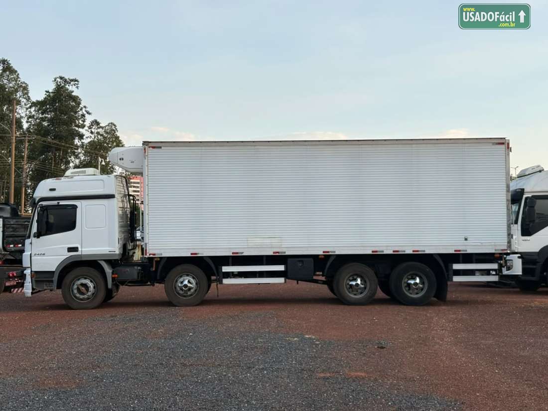 MERCEDES-BENZ Mercedes Atego 2426 6x2 2p (diesel) (E5) 2014/2014 — foto 7 de 9