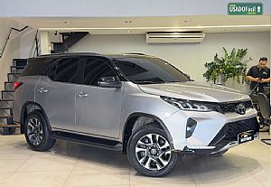 Toyota Hilux Sw4 2023