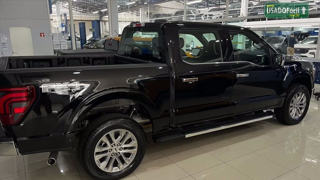 Ford F-150 Lariat 4x4 5.0 V8 2025/2025 — foto 8 de 10