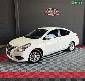 Nissan Versa 2020