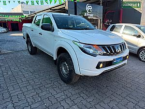 Mitsubishi L200 Triton 2024