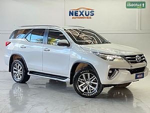 Hilux SW4 SRX 2.8 4x4 TDI Automático Diesel