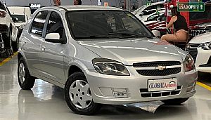 Celta Lt 1.0 Flex 4p 2012/2013 em Várzea Grande - MT