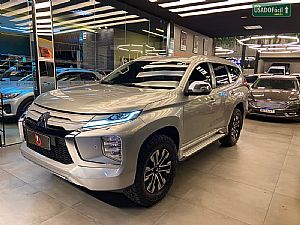 Pajero Sport HPE 2.4 4x4 Diesel Automático