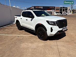 Frontier PRO4X CD 4x4 2.3 Bi-Turbo Automático Diesel
