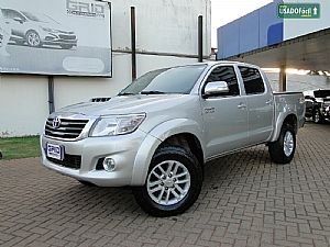 Hilux Srv Cd D4-d 3.0 4x4 Tdi Automático Diesel 2013/2013 em Rondonópolis - MT