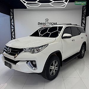 Hilux Sw4 Srv 4x2 2.7 Automático Flex 2020/2020 em Tangará da Serra - MT