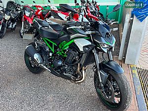 kawasaki Z 900