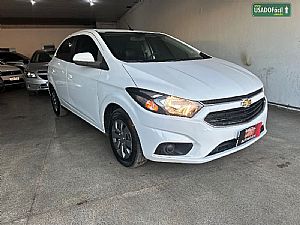 Onix Hatch Lt 1.0 Mecânico Flex 2019/2019 em Várzea Grande - MT