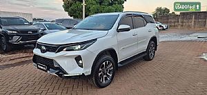 Toyota Hilux Sw4 2024