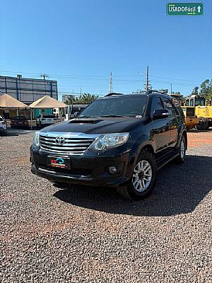 Hilux Sw4 Srv D4-d 3.0 4x4 Tdi Automático Diesel 2014/2015 em Cuiabá - MT