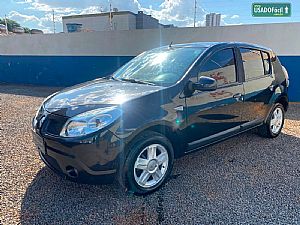 Sandero Privilege 1.6 Hi-flex 5p 2010/2011 em Campo Novo do Parecis - MT