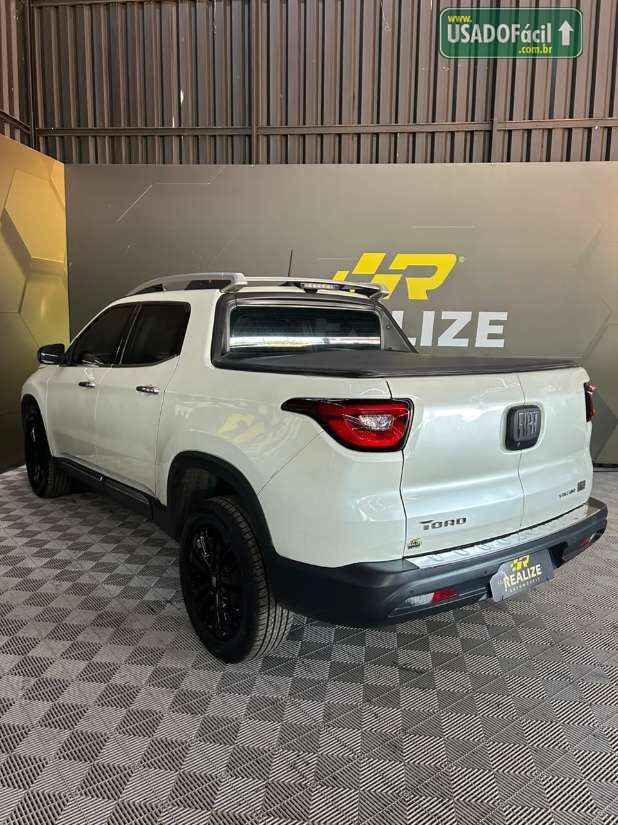 Fiat Toro Volcano 1.3 T270 4x2 Automático Flex 2023/2023 — foto 3 de 10
