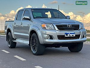 Hilux Sr Cd 2.7 4x2 Automático Flex 2013/2013 em Sinop - MT