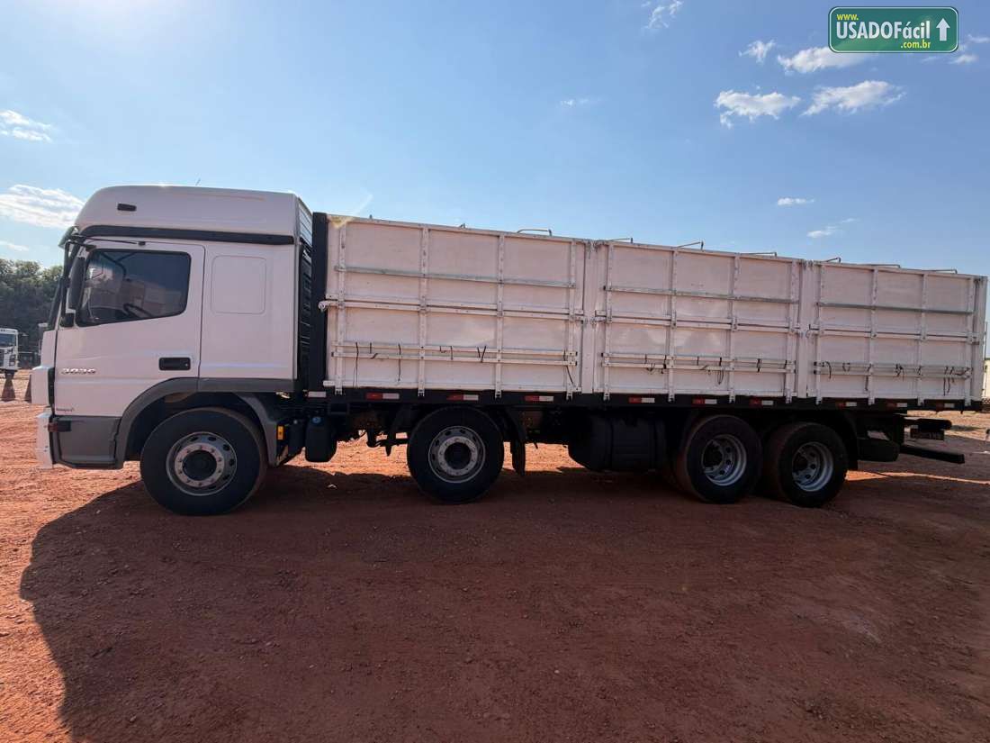 Mercedes-Benz Atego 3030 8X2 2p (diesel)(E5) 2021/2021 — foto 18 de 27