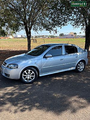 Astra Hatch Advantage 2.0 Mpfi 8v Automático Flexpower 5p