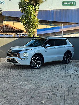 Outlander Signature 2.4 4x4 Automático Híbrido