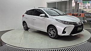 Yaris Hatch Xls 1.5 Automático Flex 2022/2023 em Cuiabá - MT