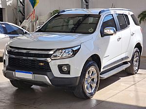 Trailblazer Premier 2.8 Turbo Automático Diesel 7 Lugares 2021/2022 em Cuiabá - MT