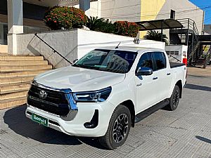 Hilux Srx Cd 2.8 4x4 Tdi Automático Diesel 2022/2023 em Cuiabá - MT