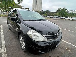 Tiida 1.8 Mecânico Flex