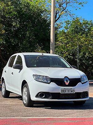 Sandero Authentique 1.0 Hi-power 5p 2015/2016 em Primavera do Leste - MT