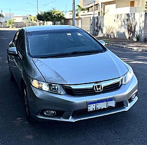 Civic Sedan Lxr 2.0 Automático Flexone 2014/2014 em Sinop - MT