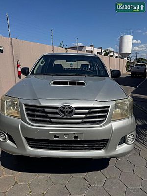 Hilux Sr Cd D4-d 3.0 4x4 Mecânico Diesel 2015/2015 em Cuiabá - MT