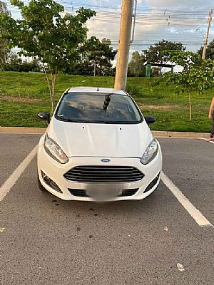 Fiesta Hatch 1.5 Mecânico 5p Flex 2013/2014 em Cuiabá - MT
