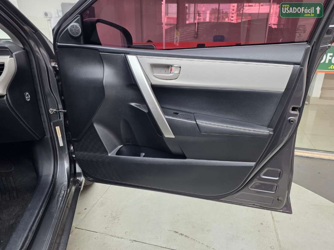 TOYOTA Corolla GLi 1.8 Automático Flex 2015/2016 — foto 20 de 26