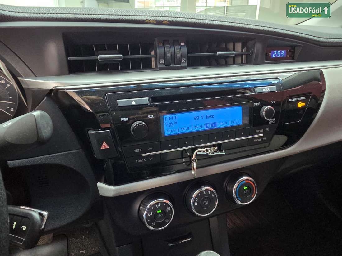 TOYOTA Corolla GLi 1.8 Automático Flex 2015/2016 — foto 15 de 26