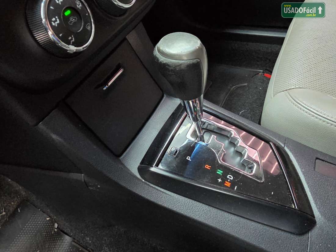 TOYOTA Corolla GLi 1.8 Automático Flex 2015/2016 — foto 16 de 26