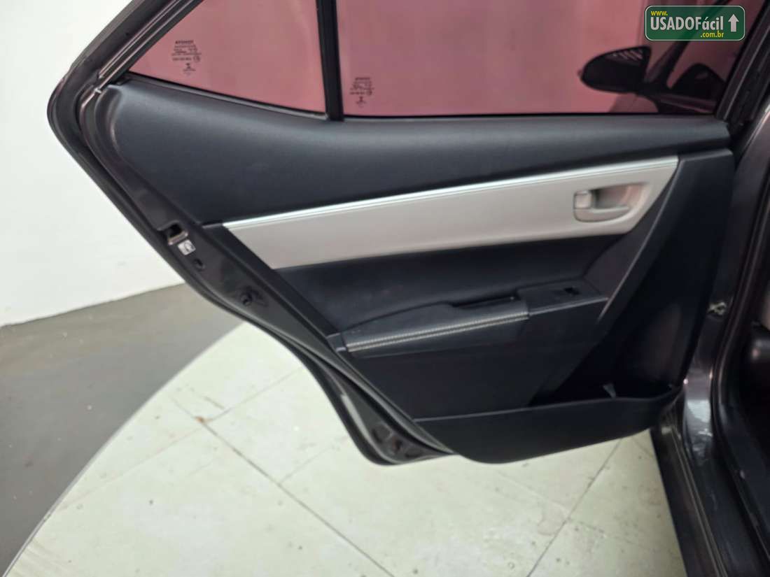 TOYOTA Corolla GLi 1.8 Automático Flex 2015/2016 — foto 19 de 26