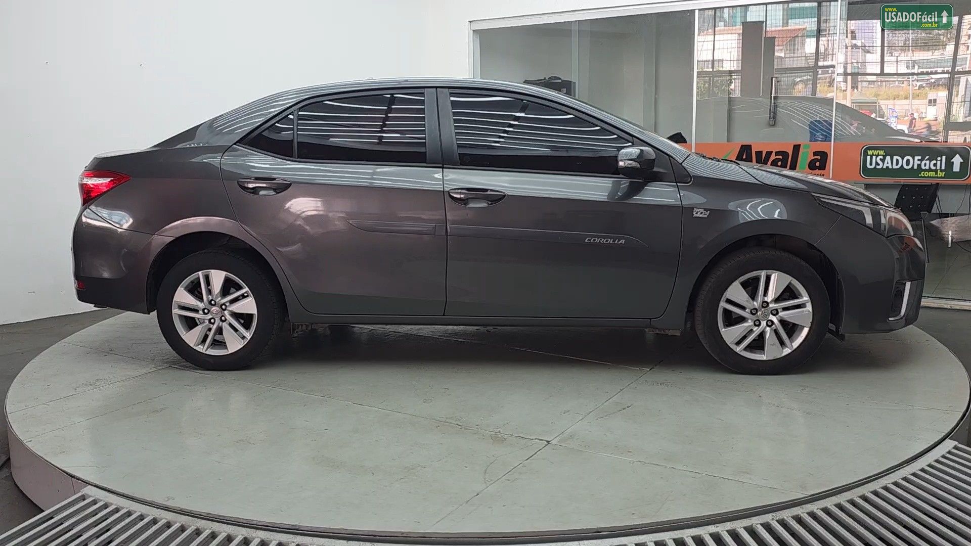TOYOTA Corolla GLi 1.8 Automático Flex 2015/2016 — foto 4 de 26