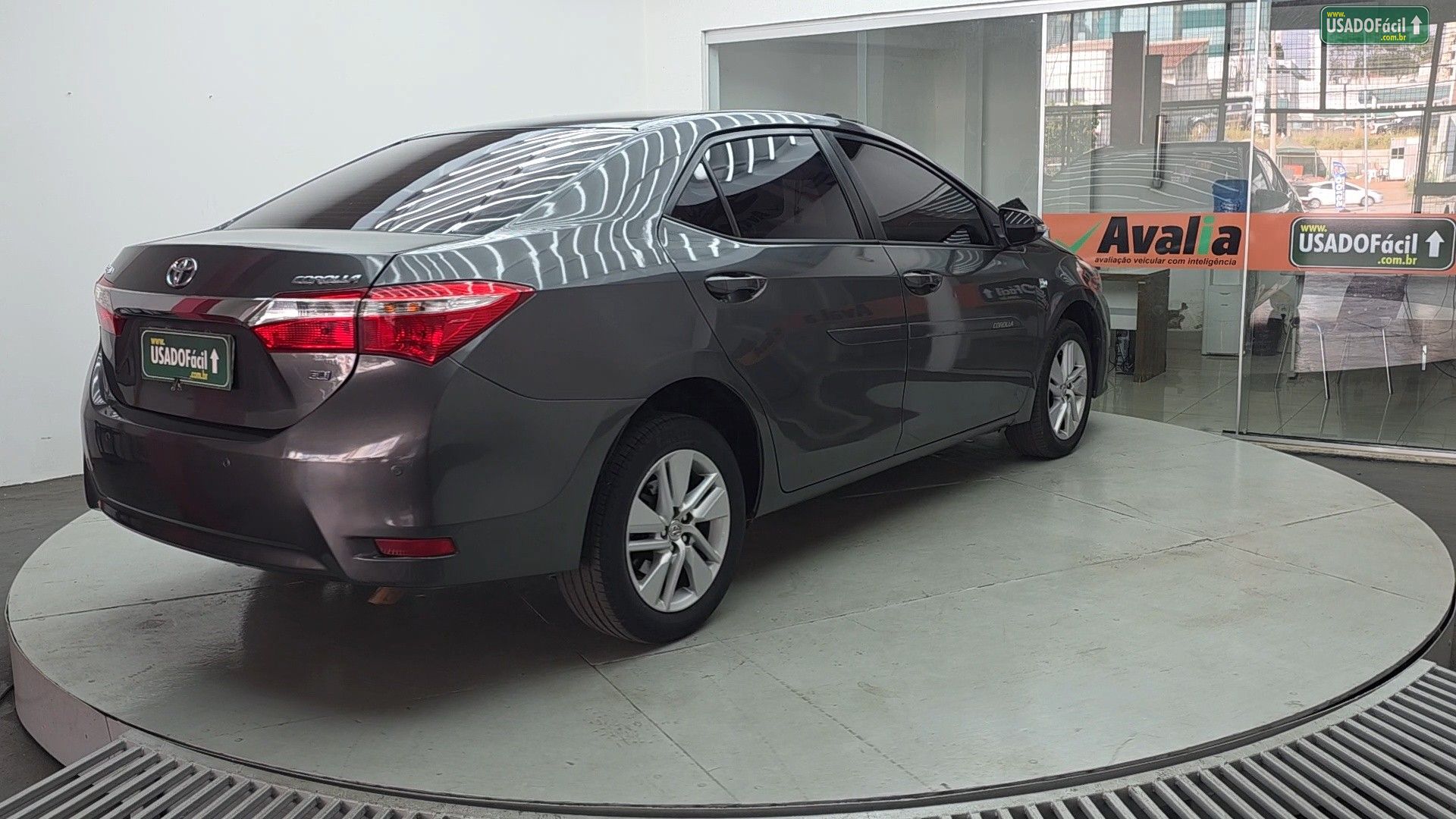 TOYOTA Corolla GLi 1.8 Automático Flex 2015/2016 — foto 5 de 26
