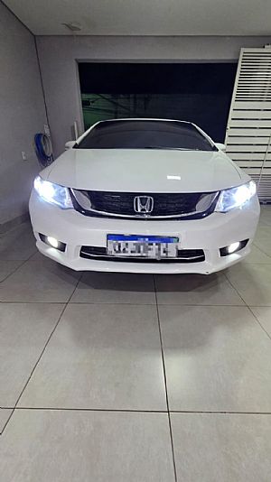 Civic Sedan Lxr 2.0 Automático Flex 2014/2015 em Cuiabá - MT