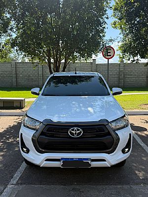 Hilux Sr Cd 2.8 4x4 Tdi Automático Diesel 2024/2024 em Cuiabá - MT