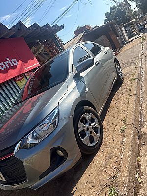 Onix Sedan Plus Lt 1.0 Mecânico Flex 2023/2024 em Várzea Grande - MT